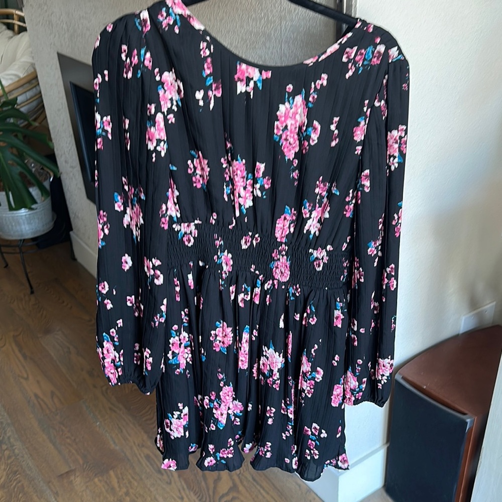 Leith Floral Black and Pink Women's Top